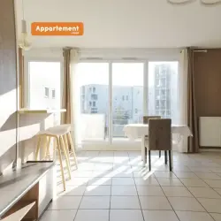 Appartement 4 pièces 66,67 m2 Villeurbanne à louer